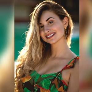 Meet your Posher, Rayane